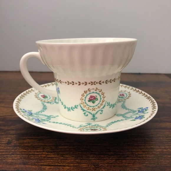 🦋HOME DECOR SALE Vtg Lomonosov porcelain cup & saucer Russia floral cottagecore🦋 - Picture 15 of 15